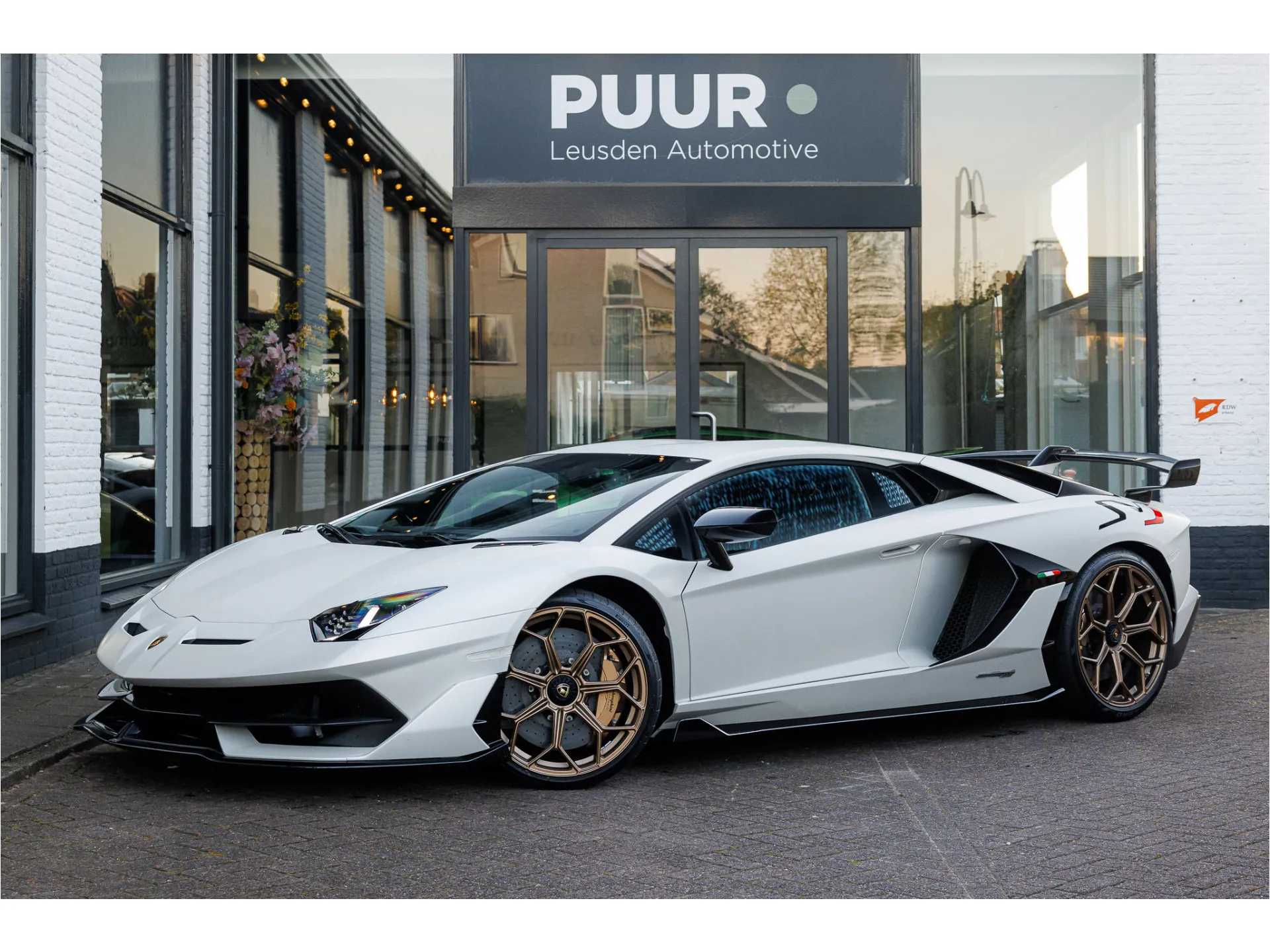 Lamborghini Aventador Financial Lease | Autokan